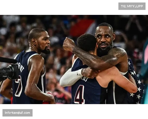 通讯:在凯文·杜兰特重返俄城之夜,雷霆主场播放致敬视频引发全场欢呼